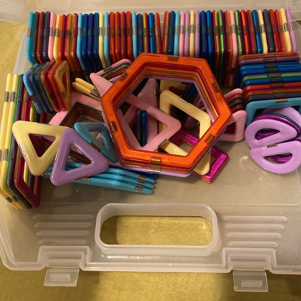 137 count magnet tiles 🧲 magnetic shapes  3+ kids stem building shapes toys